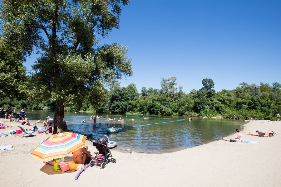 Camping en Ardèche : pourquoi aller à Berrias-et-Casteljau ?